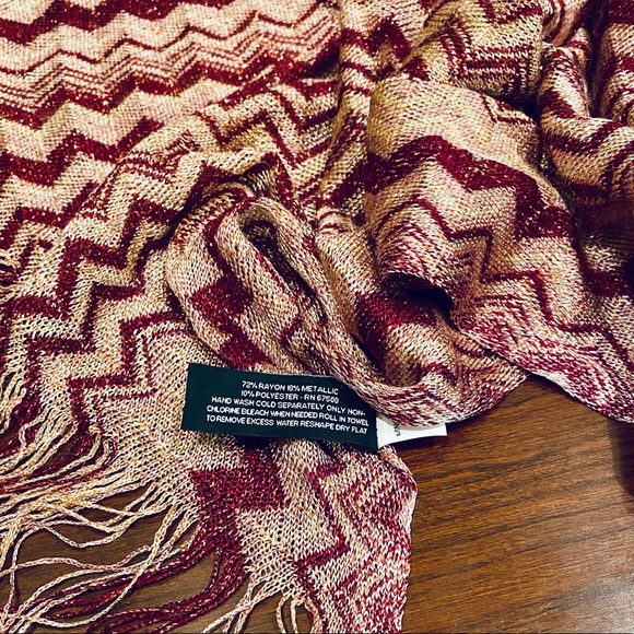 NWOT Festive Red & Rose Gold Metallic  Scarf by INC - Picture 6 of 8